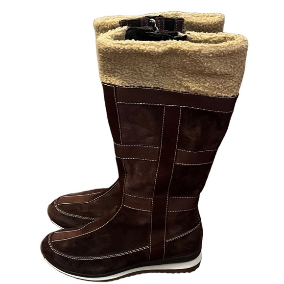 Timberland Women's brown suede winter boots  size 7M‎ - Picture 2 of 12